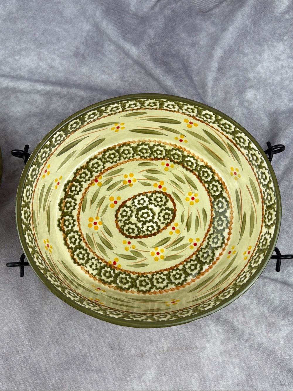 Temp-Tations By Tara Covered Hen Casserole Dish Old World Green 1.5 Qt W/Basket - Picture 8 of 17